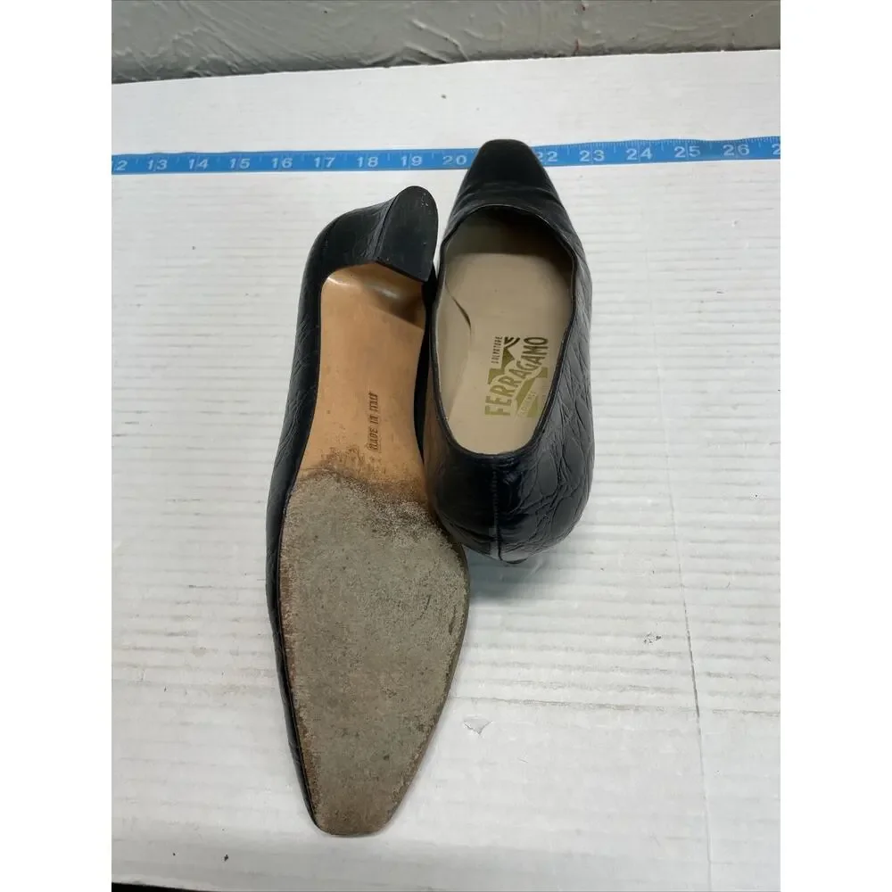 Salvatore Ferragamo Womens Black Leather Narrow Pumps Size 6.5 AAAA‎